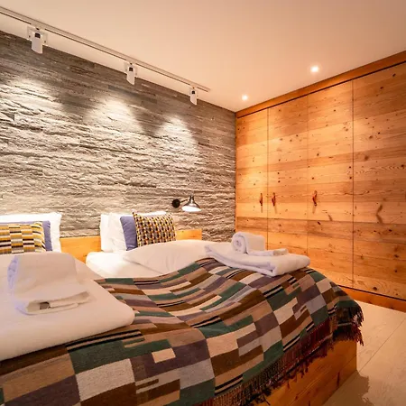 Private Luxury 4 Bedroom In Waldhaus Flims