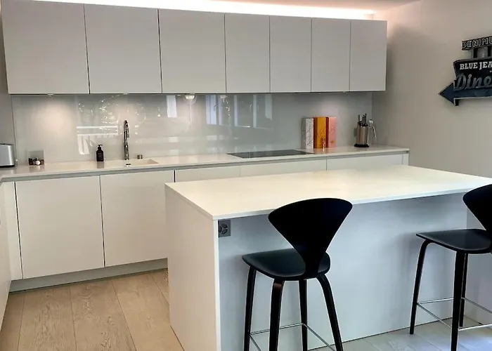 Apartman Private Luxury 4 Bedroom In Waldhaus *