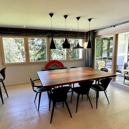 Private Luxury 4 Bedroom In Waldhaus * 弗利姆斯