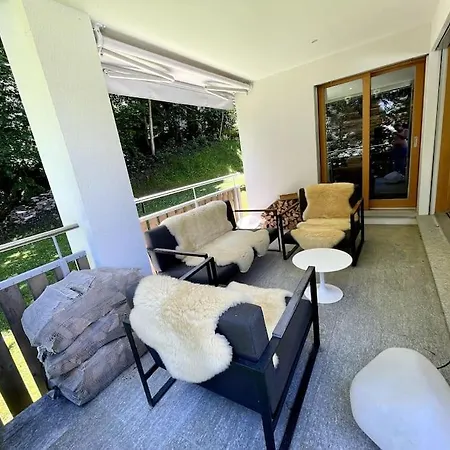 Private Luxury 4 Bedroom In Waldhaus 公寓 弗利姆斯