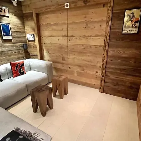 Private Luxury 4 Bedroom In Waldhaus * 弗利姆斯