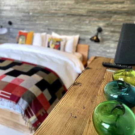 Private Luxury 4 Bedroom In Waldhaus * 弗利姆斯